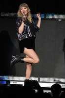 Taylor Swift Tank Top #2954171