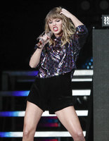 Taylor Swift t-shirt #2954188