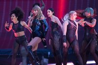 Taylor Swift t-shirt #3285466