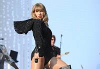 Taylor Swift t-shirt #3307215