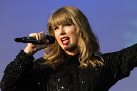Taylor Swift t-shirt #3307231