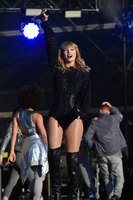Taylor Swift t-shirt #3307236