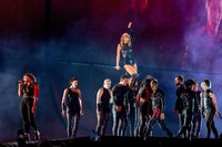 Taylor Swift Longsleeve T-shirt #3313536