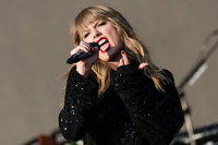 Taylor Swift t-shirt #3313593