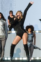 Taylor Swift t-shirt #3314538