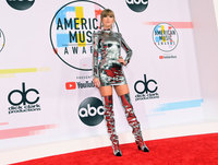 Taylor Swift Sweatshirt #3813784