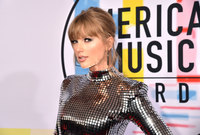 Taylor Swift Sweatshirt #3813791