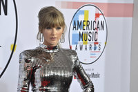 Taylor Swift Longsleeve T-shirt #3813806