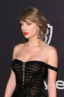 Taylor Swift Longsleeve T-shirt #3813865