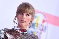 Taylor Swift Sweatshirt #3813898