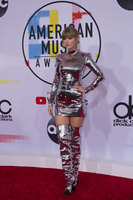 Taylor Swift Longsleeve T-shirt #3814319