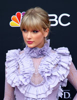 Taylor Swift Sweatshirt #3839415