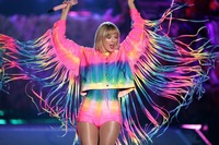 Taylor Swift Longsleeve T-shirt #3870725