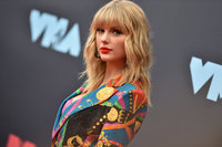 Taylor Swift Sweatshirt #3870750