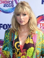 Taylor Swift Sweatshirt #3870760