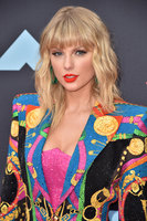 Taylor Swift t-shirt #3870889