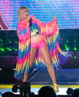 Taylor Swift Longsleeve T-shirt #3871067