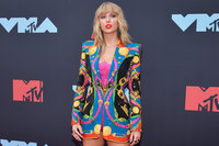 Taylor Swift Longsleeve T-shirt #3871088