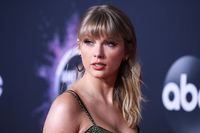 Taylor Swift Sweatshirt #3920768