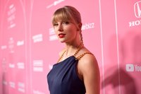 Taylor Swift Sweatshirt #3920929