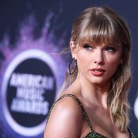 Taylor Swift Sweatshirt #3920962