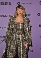 Taylor Swift Sweatshirt #3947397