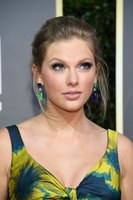 Taylor Swift Sweatshirt #3947410