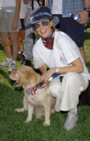 Tea Leoni t-shirt #1255725