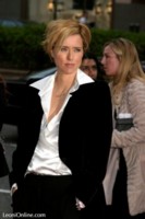 Tea Leoni longsleeve t-shirt #1351828