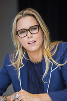 Tea Leoni longsleeve t-shirt #2707605