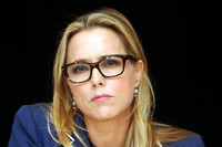 Tea Leoni longsleeve t-shirt #2707623