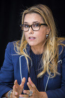 Tea Leoni longsleeve t-shirt #2707626