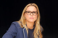 Tea Leoni longsleeve t-shirt #2707630