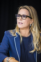 Tea Leoni longsleeve t-shirt #2707632