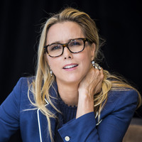 Tea Leoni longsleeve t-shirt #2707644