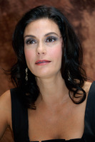 Teri Hatcher Sweatshirt #2406965