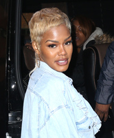 Teyana Taylor Sweatshirt #3197339