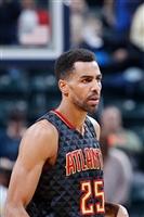 Thabo Sefolosha Sweatshirt #3444024