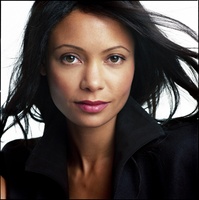 Thandie Newton Longsleeve T-shirt #2102360