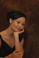 Thandie Newton Longsleeve T-shirt #2230783