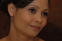 Thandie Newton Longsleeve T-shirt #2238685