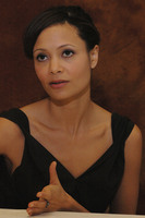Thandie Newton Longsleeve T-shirt #2238689