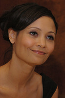 Thandie Newton Longsleeve T-shirt #2238697