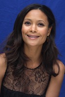 Thandie Newton Longsleeve T-shirt #2262518