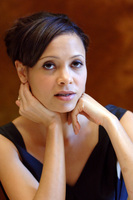 Thandie Newton Longsleeve T-shirt #2403457