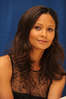 Thandie Newton Longsleeve T-shirt #2446843