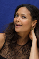 Thandie Newton Sweatshirt #2453707