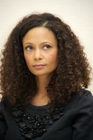 Thandie Newton Longsleeve T-shirt #2477442