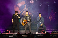 The Jonas Brothers t-shirt #3936645