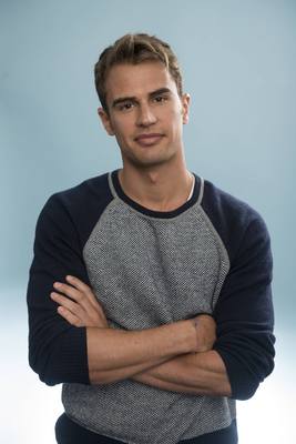 Theo James stickers 2345953